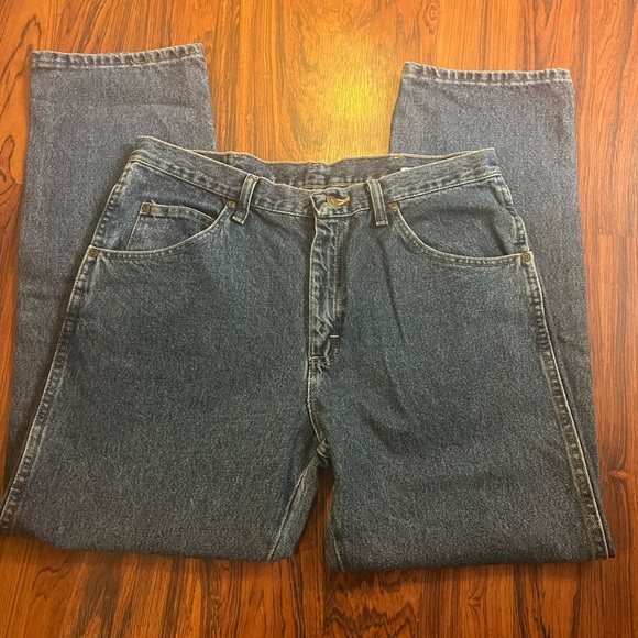 NWT MEN’s Wrangler jeans, size 35 - Picture 2 of 4